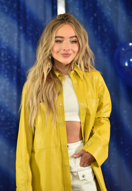 Sabrina Carpenter seen at Tall Girl photocall, Los Angeles, USA - 23 Aug 2019 (424×612)