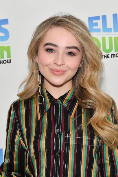 Sabrina Carpenter visits "The Elvis Duran Z100 Morning Show" at Z100 Studio on March 12, 2019 in New York City. (408×612)