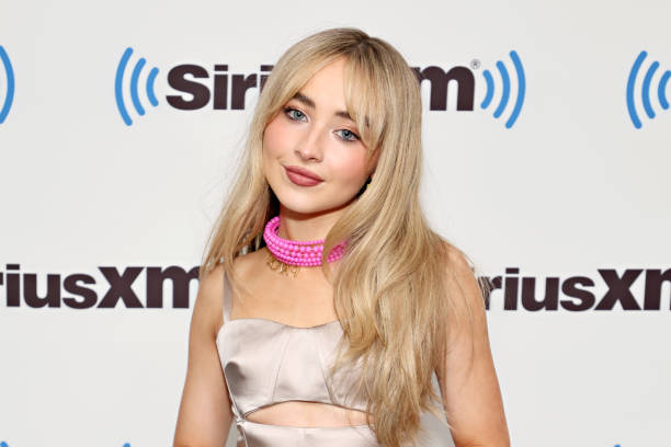 Sabrina Carpenter — Celebrities Visit SiriusXM - July 20, 2022
