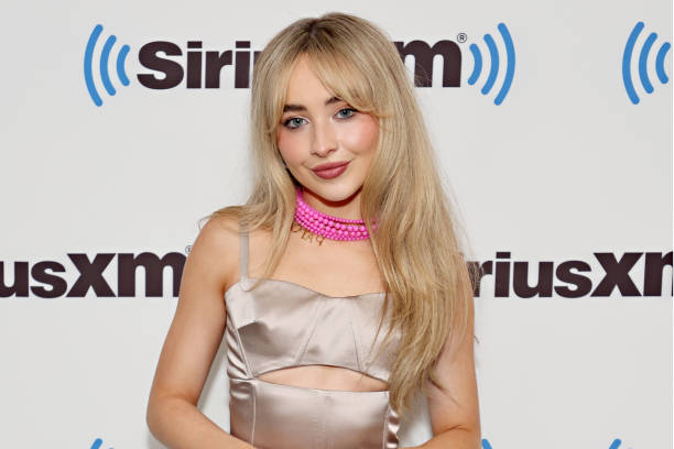 Sabrina Carpenter — Celebrities Visit SiriusXM - July 20, 2022