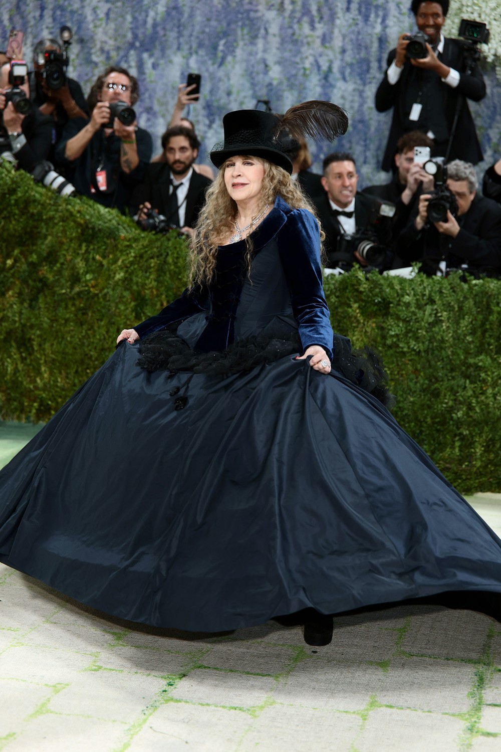 Sabrina Carpenter Was Met Gala 2026 S Surprise Per