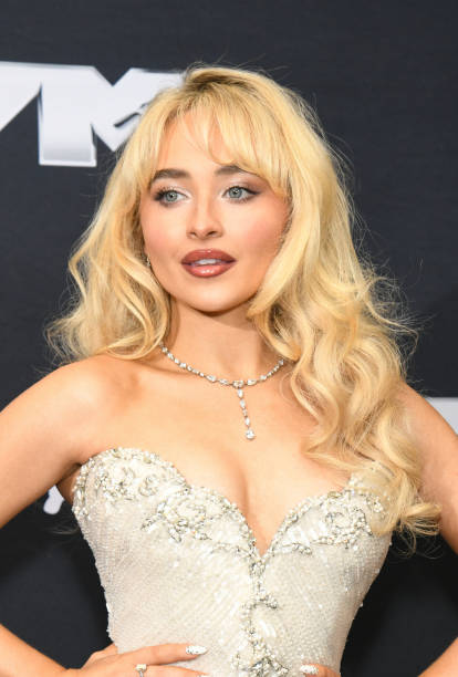 Sabrina Carpenter, winner of the Song of the Year award for "Espresso," at the 2024 MTV Video Music Awards held at UBS Arena September 11, 2024 in Elmont, New York. — frame 5/26 (414×612)