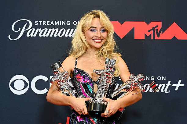 Sabrina Carpenter Winner of the the Best Album Awa