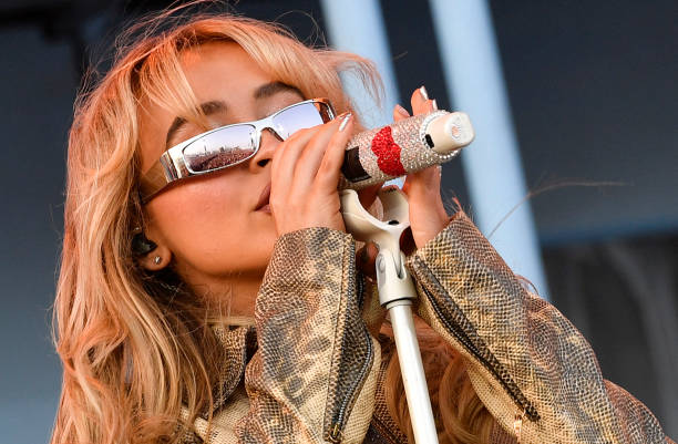Singer Sabrina Carpenter Performs on the Coachella