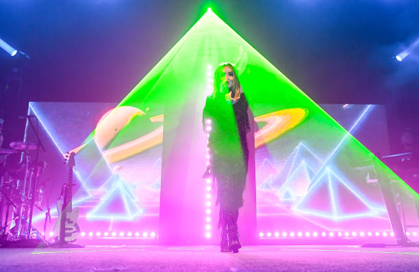 Singer Sabrina Carpenter Performs on the Singular