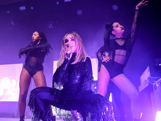 Singer Sabrina Carpenter Performs on the Singular