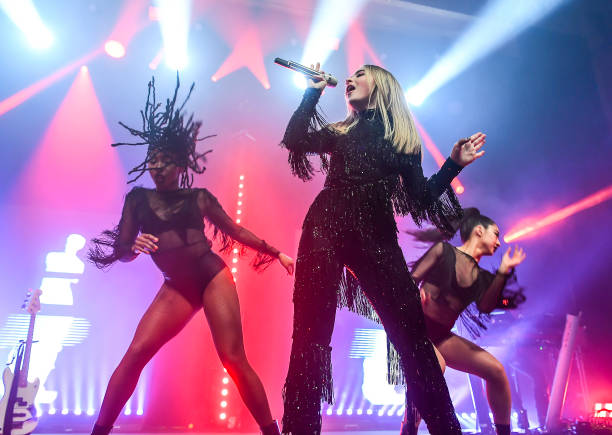 Singer Sabrina Carpenter Performs on the Singular