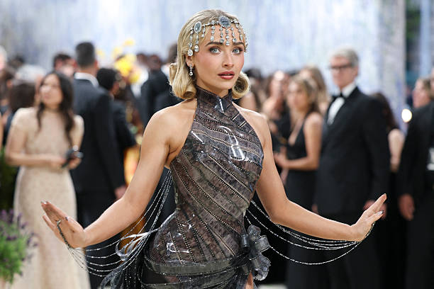 Singer Songwriter and Actress (612×408)