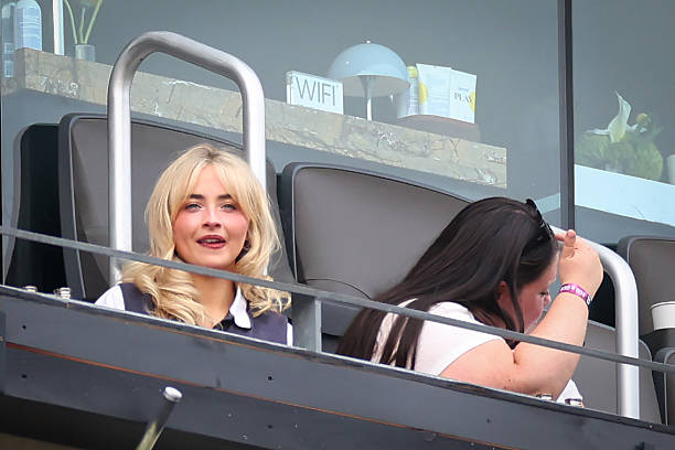 Singer, songwriter, and actress Sabrina Carpenter looks on during the FIFA World Cup 2026 Group E match between Ecuador and Germany at New York New Jersey Stadium on June 25, 2026 in East Rutherford, New Jersey. (612×408)
